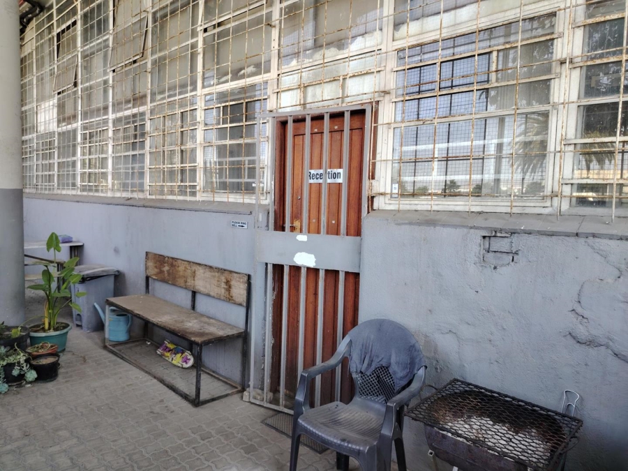 To Let commercial Property for Rent in Triangle Farm Western Cape